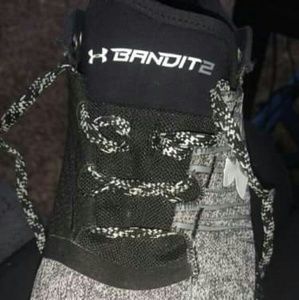 Men's size 10 UA Bandit 2